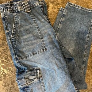 American Eagle Outfitters Relaxed Light Blue Jeans